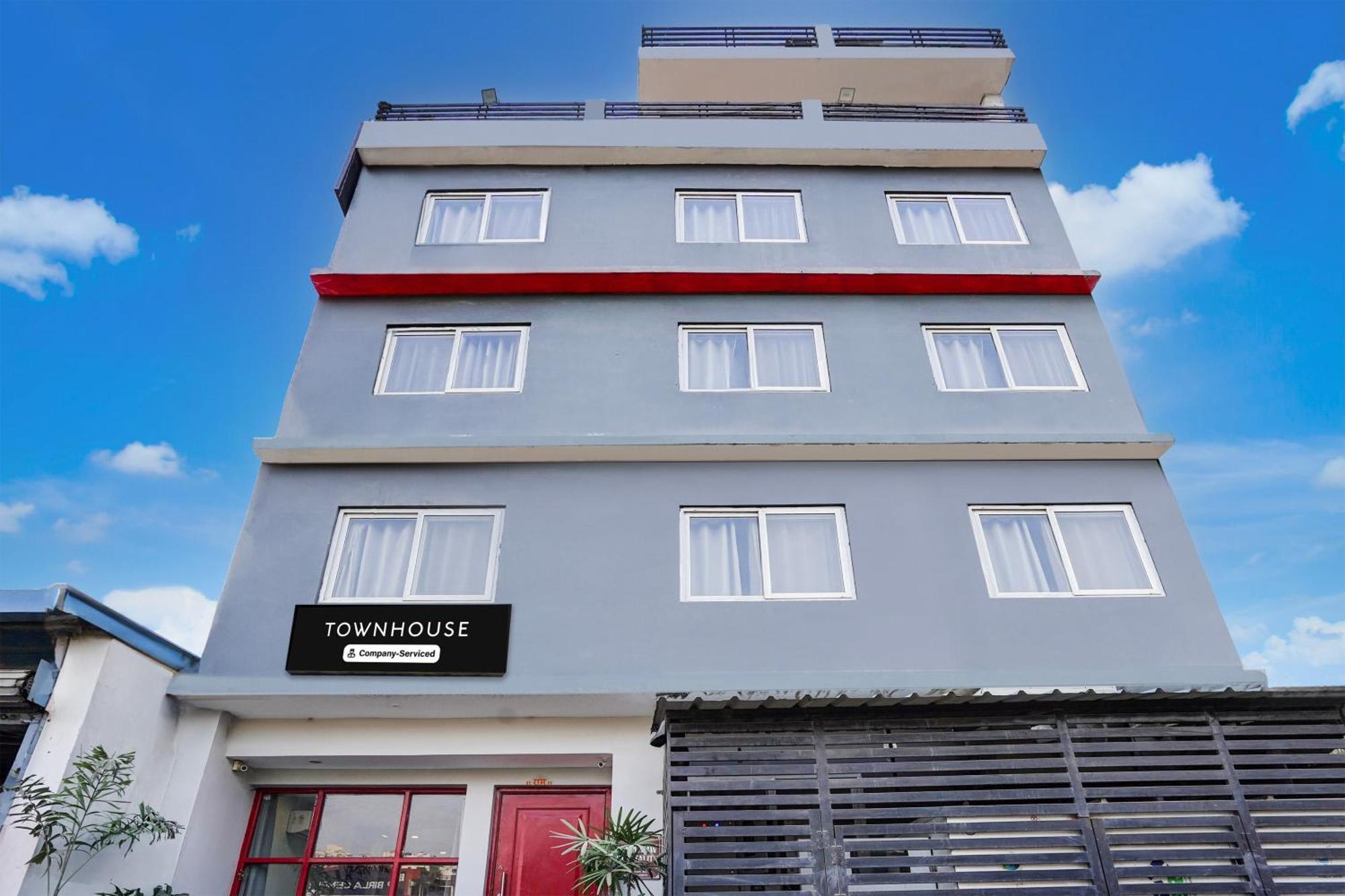 Super Townhouse Gomti Nagar Sector 6 Near Ekana Stadium Лакхнау Екстер'єр фото