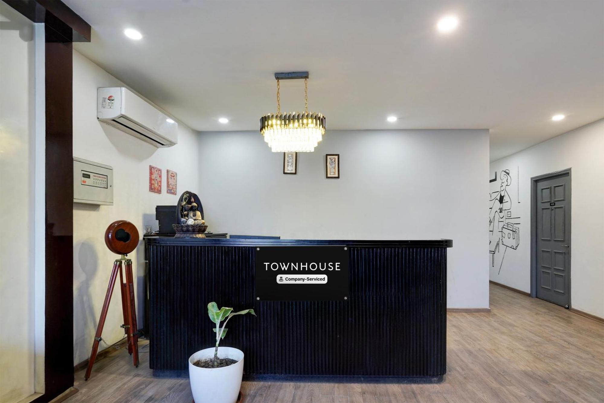 Super Townhouse Gomti Nagar Sector 6 Near Ekana Stadium Лакхнау Екстер'єр фото