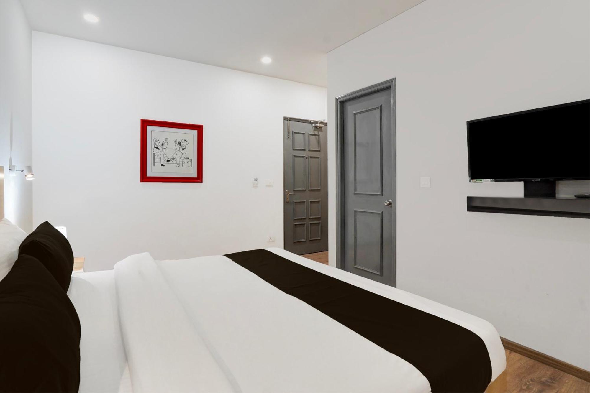 Super Townhouse Gomti Nagar Sector 6 Near Ekana Stadium Лакхнау Екстер'єр фото